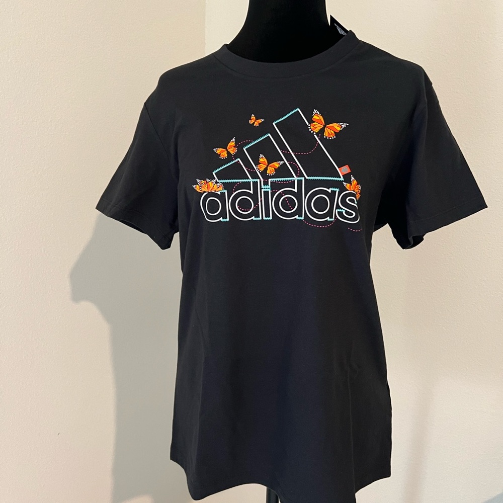 Women’s Adidas shirts